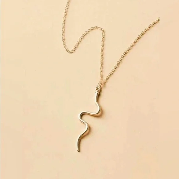 Elegant Gold Snake Pendant Necklace